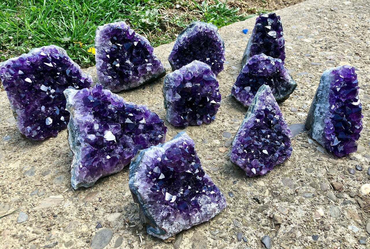 Purple vertical crystal cluster geode