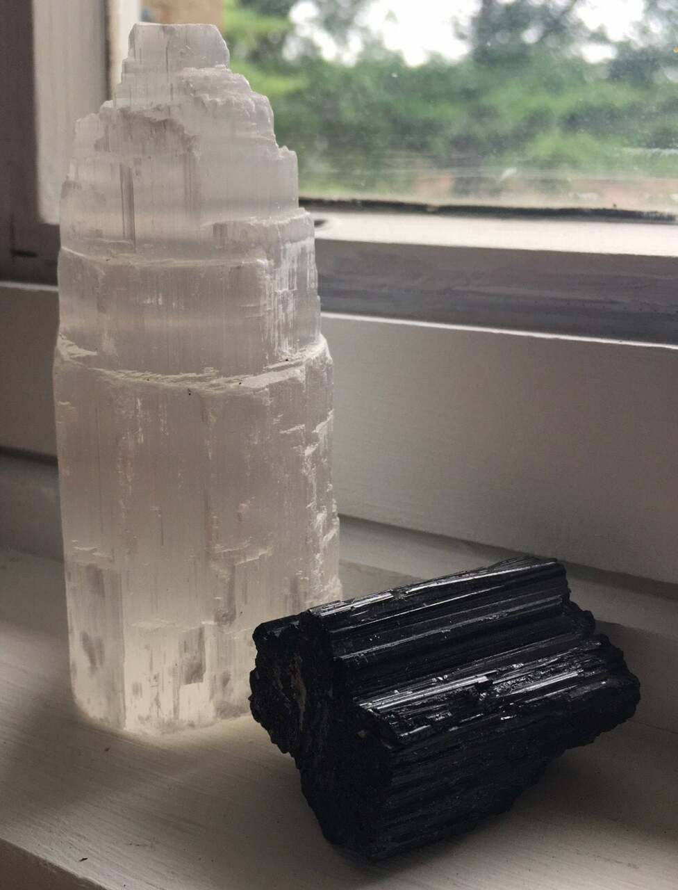 Selenite Tower & Black Tourmaline Protection Kit (Raw)